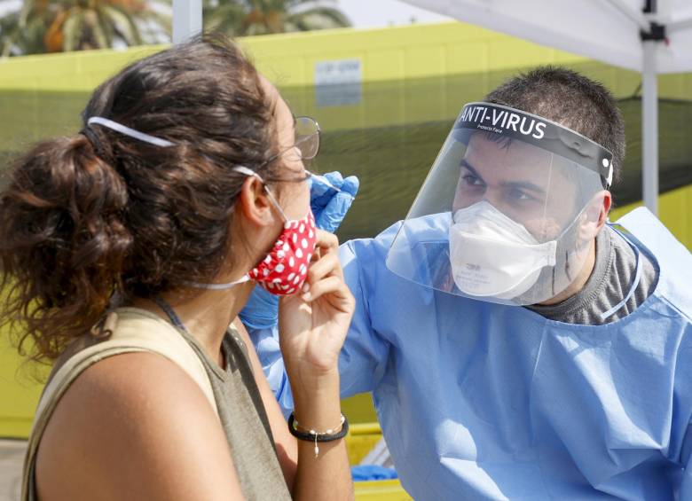 Desde hacía 102 días no había casos locales del virus en Nueva Zelanda. FOTO AFP
