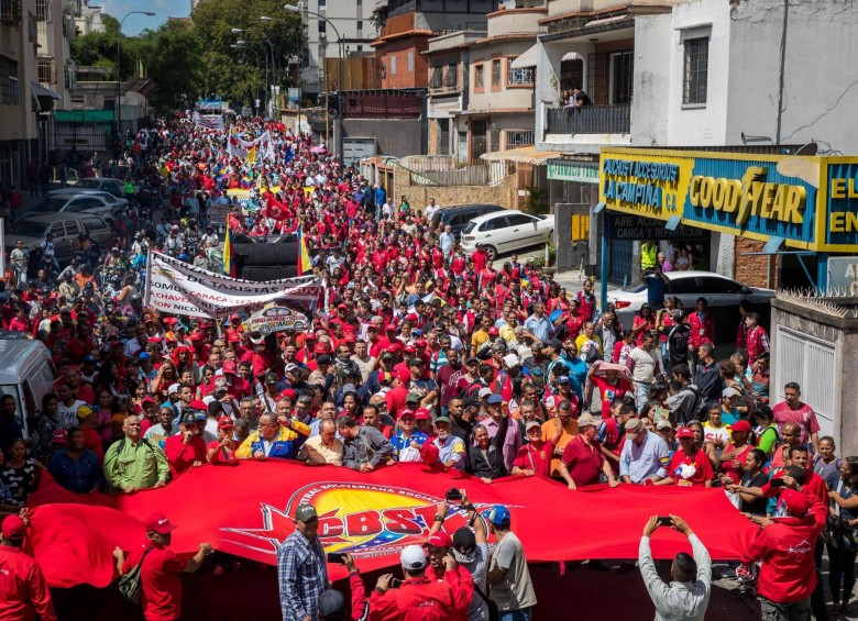 Aspecto de la protesta de trabajadores este jueves en Caracas. FOTO EFE