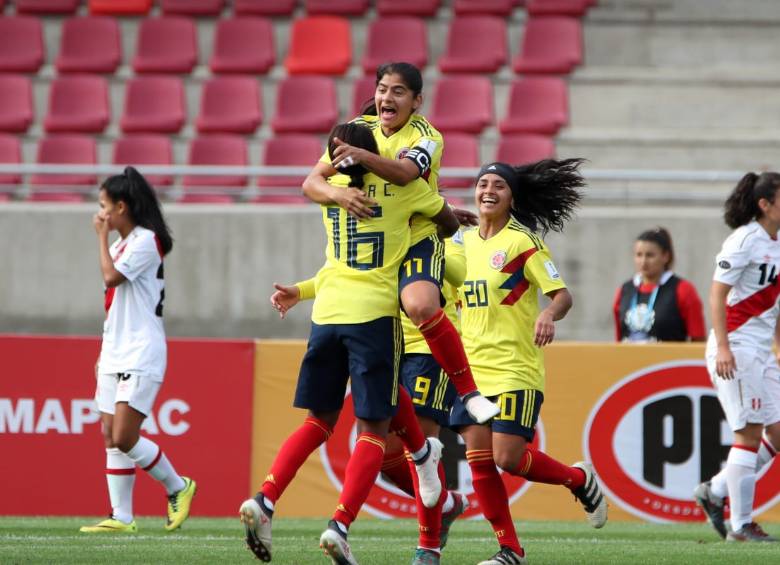 Catalina Usme abrió el marcador ante Perú y se mantiene como la goleadora del certamen con 9 tantos. FOTO cortesía copa américa