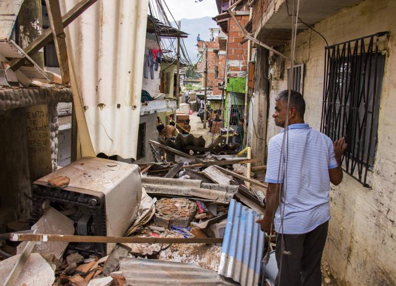 Las viviendas que colapsaron en Bello, zona El Congolo. Foto: Carlos Velásquez 