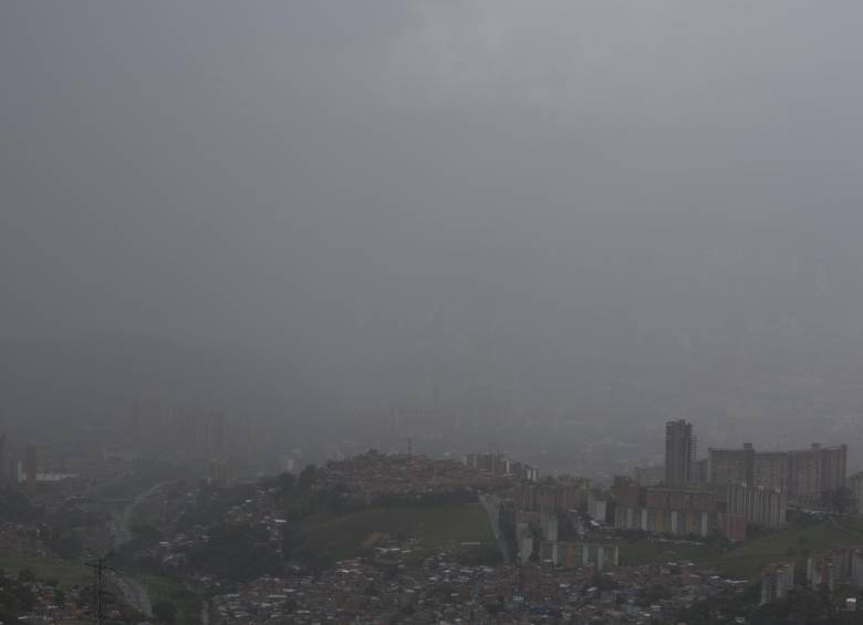 Un año de contaminación en Medellín