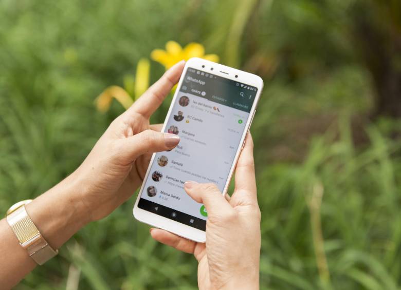 Transcriba los audios de Whatsapp si no quiere escucharlos. FOTO: Andrés Camilo Suárez Echeverry