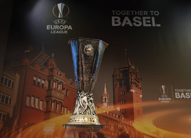 Liverpool y Sevilla parten como favoritos en las semifinales