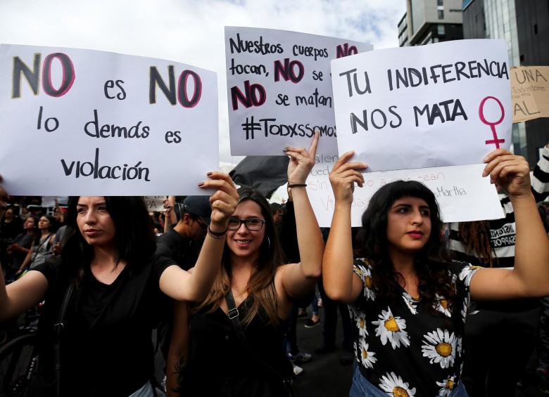 El asesinato de una mujer a manos de su pareja (un ciudadano venezolano) generó protestas en Ecuador. FOTO: EFE