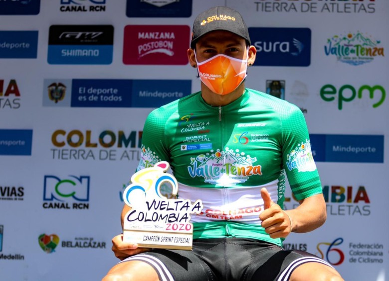 El corredor Juan Diego Hoyos, del equipo Colnago CM, campeón de los sprints especiales. FOTO @luisenciclismo