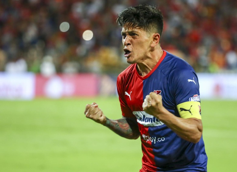 Germán Ezequiel Cano espera ganar un título con Medellín y la opción es la Copa Águila. FOTO EDWIN BUSTAMNTE