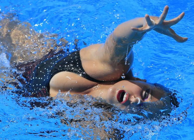 La nadadora artística, que participó en los Olímpicos de Río de Janeiro junto a Estefanía Álvarez, en el dúo sincronizado, es una de las destacadas por Antioquia en los Juegos Universitarios. FOTO EFE