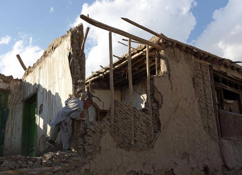 Doce fallecidas en la provincia de Takhar eran estudiantes. FOTO AP 