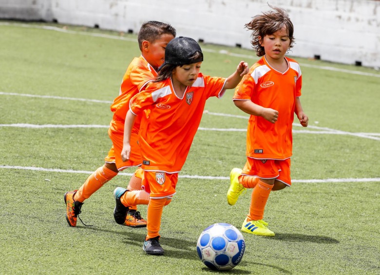 Desde edades tempranas se forjan los talentos en Envigado Fútbol Club con el programa de iniciación deportiva. JAime Pérez