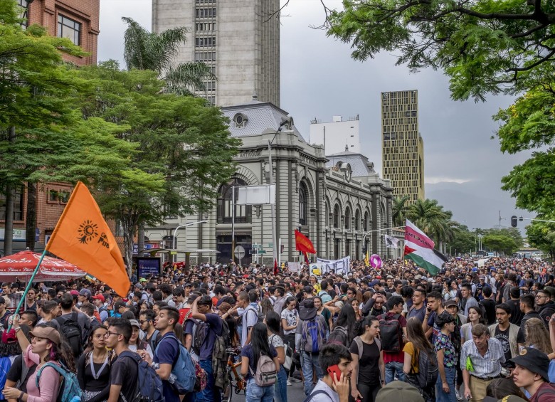 Los estudiantes, desde el año pasado, han liderado diversas manifestaciones contra el gobierno del presidente Duque y anunciaron que también se movilizarán el 21 de este mes. FOTO Santiago Mesa