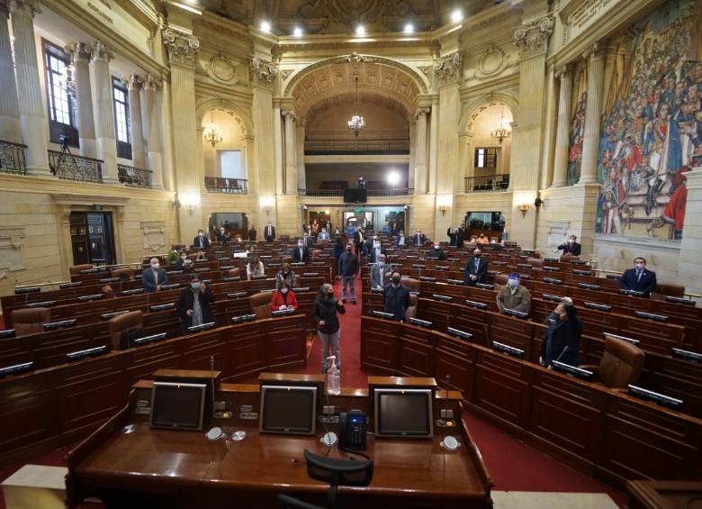 En la instalación de la legislatura, la oposición asistió al Capitolio. FOTO COLPRENSA