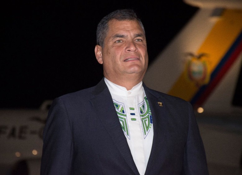 Desde Bélgica, donde reside, el expresidente ecuatoriano Rafael Correa negó en su cuenta de twitter la presunta financiación irregular de su campaña electoral en 2013. Foto Colprensa.