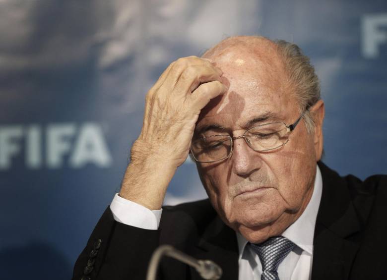 Blatter fue suspendido de sus funciones el pasado 8 de octubre durante 90 días. FOTO AP