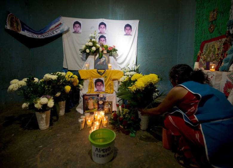El procurador mexicano, Jesús Murillo Karam, confirmó que el ADN de los restos óseos corresponden a Alexander Mora Venancio. FOTO AP. 