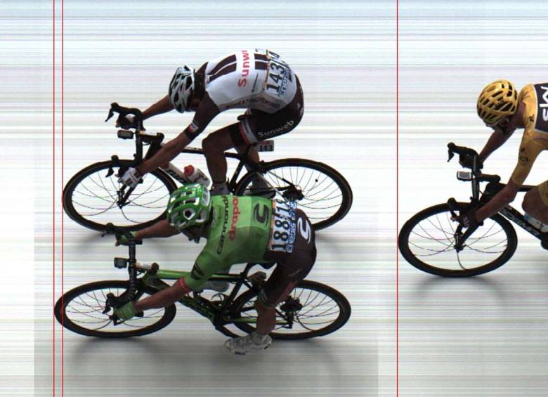 Imagen del foto finish que le dio la victoria a Rigoberto Urán en la novena etapa del Tour de Francia. FOTO AFP