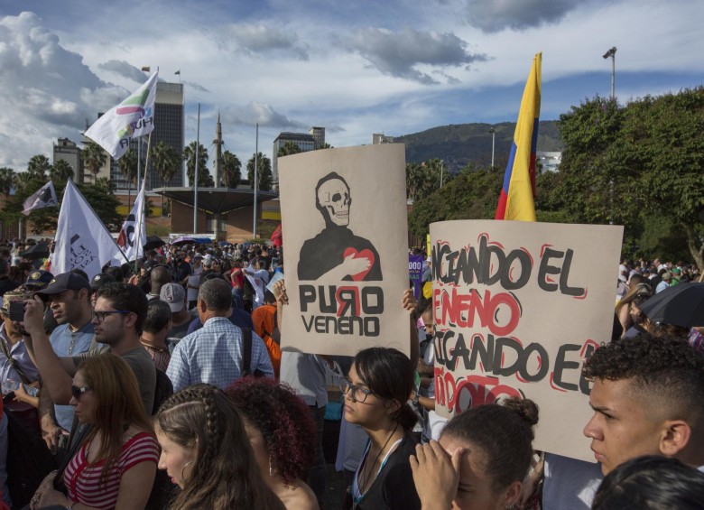 Así transcurrió la marcha por los líderes en Medellín