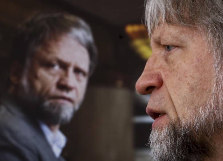 Mockus pidió trabajar por la justicia transicional y comenzar a pensar la paz en Colombia reconociendo nuestros errores y perdonando los de los demás. FOTO COLPRENSA