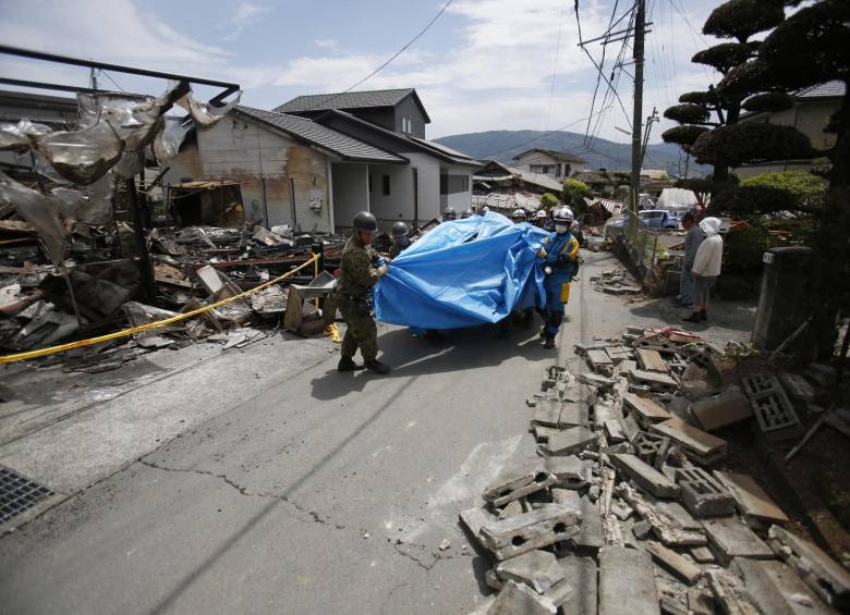 Dos potentes terremotos en Japón, los mayores desde el que generó el tsunami de 2011, golpearon el pasado jueves y este sábado el sureste del país. FOTO REUTERS