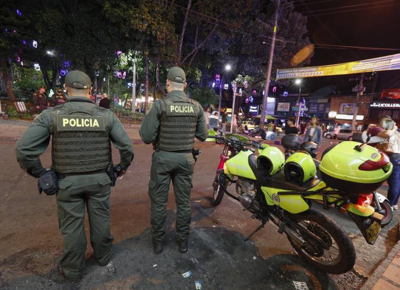 Aunque la comunidad ha tenido enfrentamientos principalmente con la Policía, también ha habido agresiones contra agentes de tránsito y funcionarios de Espacio Público, en especial cuando atienden temas de indisciplina social. FOTO archivo manuel saldarriaga