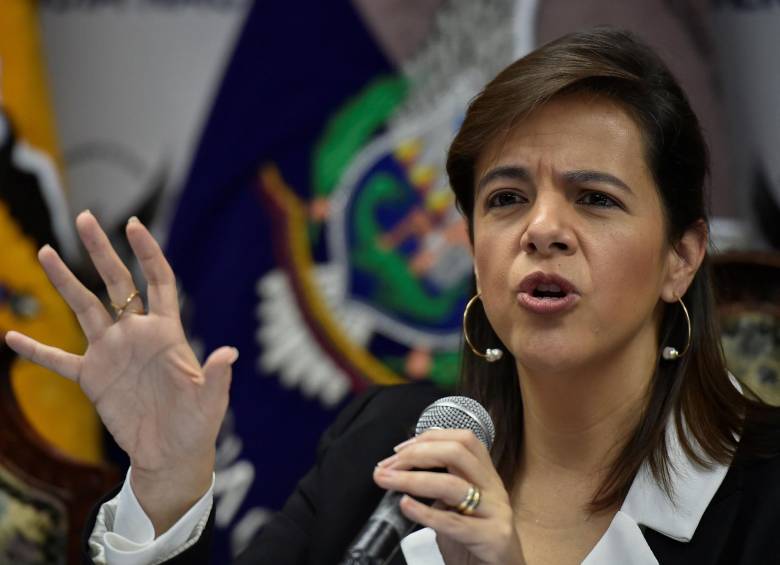 Congreso de Ecuador destituye a ministra de Gobierno por represión en protestas