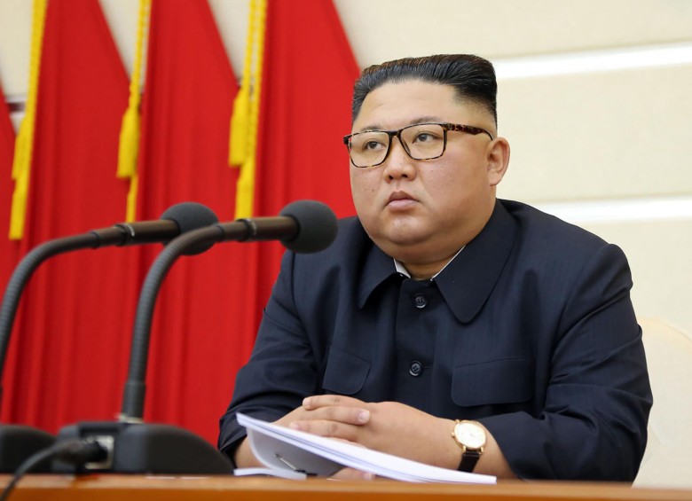 Kim Jon Un, líder de Corea del Norte, es decir del país que lanzó dos proyectiles no identificados FOTO AFP