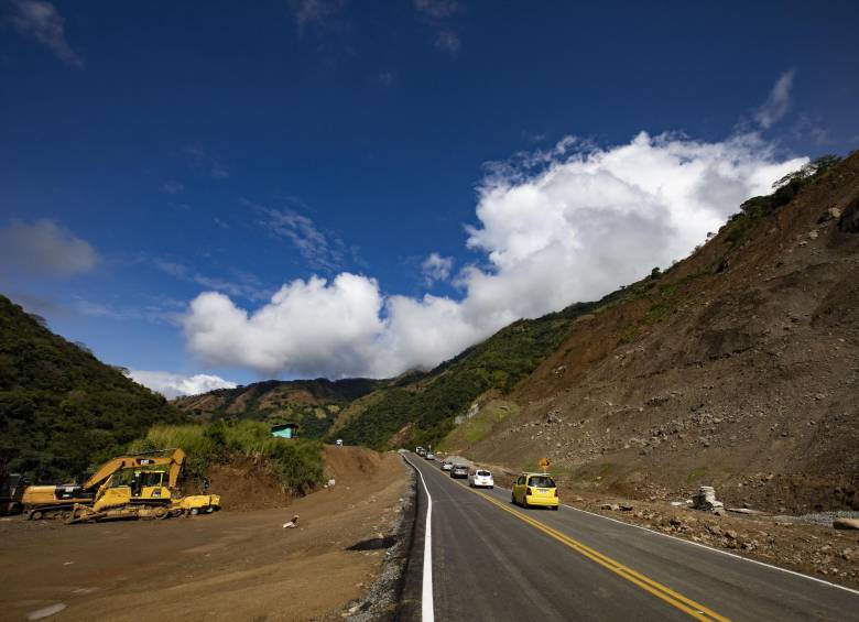 Así lucía la carretera en ese tramo a mediados de enero. FOTO EDWIN BUSTAMANTE