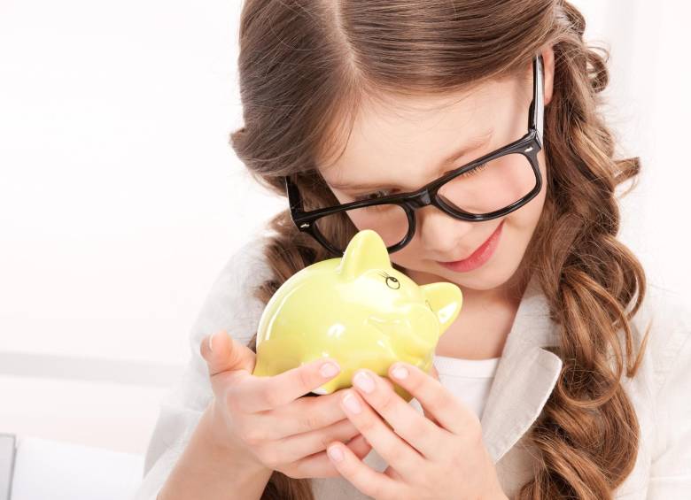 La entidad recuerda también que los niños asumen conductas que ven en sus padres y tratarán siempre de imitarlos. FOTO ARCHIVO 