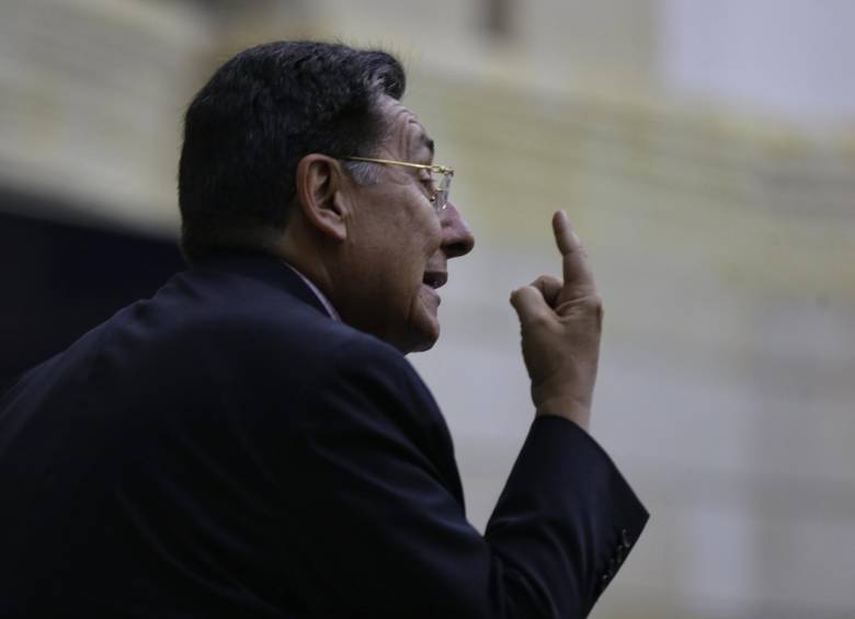 Fiscal General de la Nación, Néstor Humberto Martínez se encuentra a la espera que la Corte Suprema de Justicia acepte su renuncia. FOTO: Colprensa