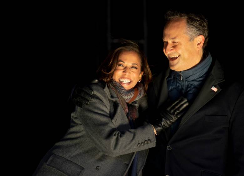 La vicepresidenta electa, Kamala Harris, convertirá a su esposo, Doug Emhoff, en el primer “segundo caballero” de la historia del país. FOTO GETTY IMAGES