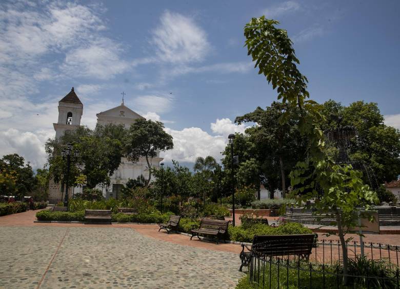 Una de las esquinas bonitas del parque principal de la localidad. FOTO ESTEBAN VANEGAS