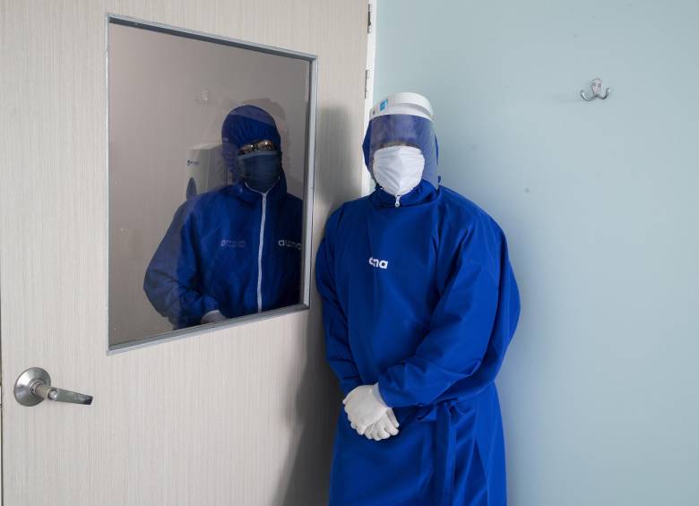 Además de tener más UCI en el país, se requiere de personal que esté capacitado para operarlas, según plantean los analistas. FOTO Esteban Vanegas