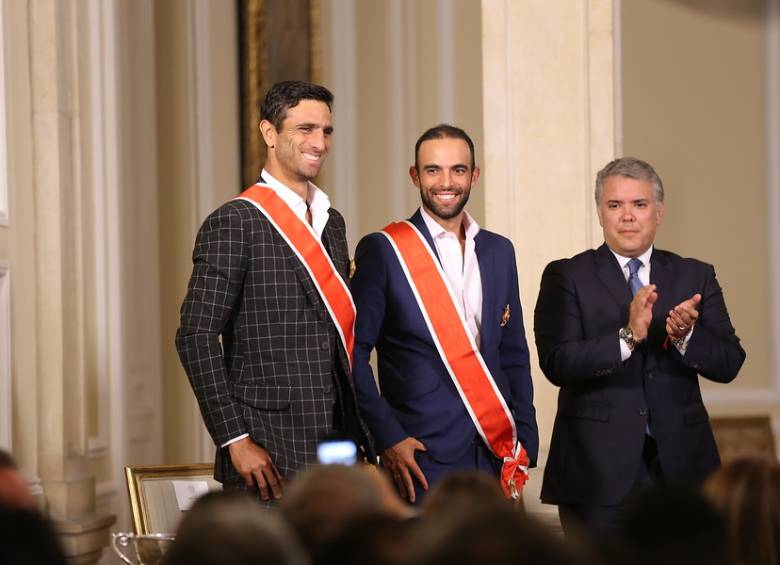 Robert Farah y Juan Sebastián Cabal, también recibieron el reconocimiento del presidente Iván Duque. Foto Colprensa 
