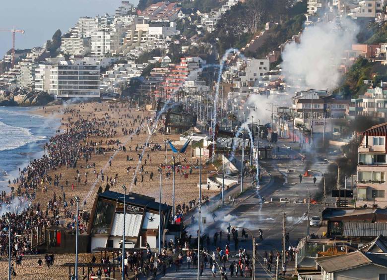 En Viña del Mar continúan las protestas. Foto: AFP
