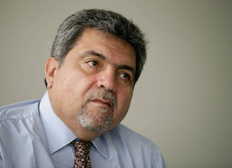 El excongresista Plinio Olano seguirá como director de la Federación Nacional de Departamentos, FND. 