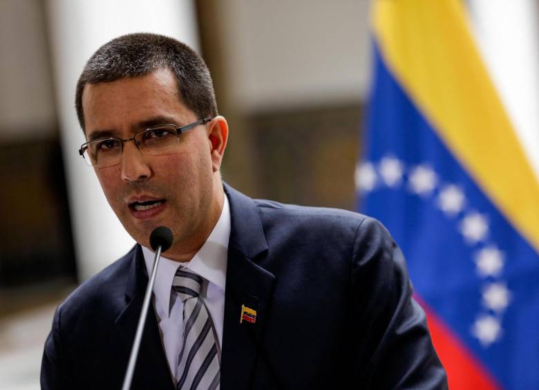 Jorge Arreaza, canciller venezolano, se despachó por Twitter contra Colombia. FOTO EFE
