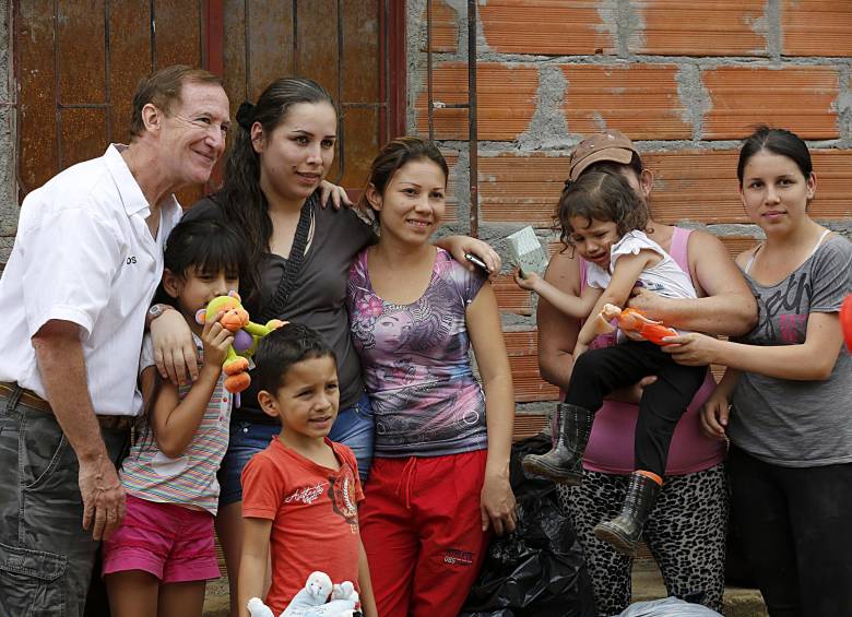 Marcos Kasseman es al gran protector de la comunidad del barrio Manantiales. FOTO henry agudelo