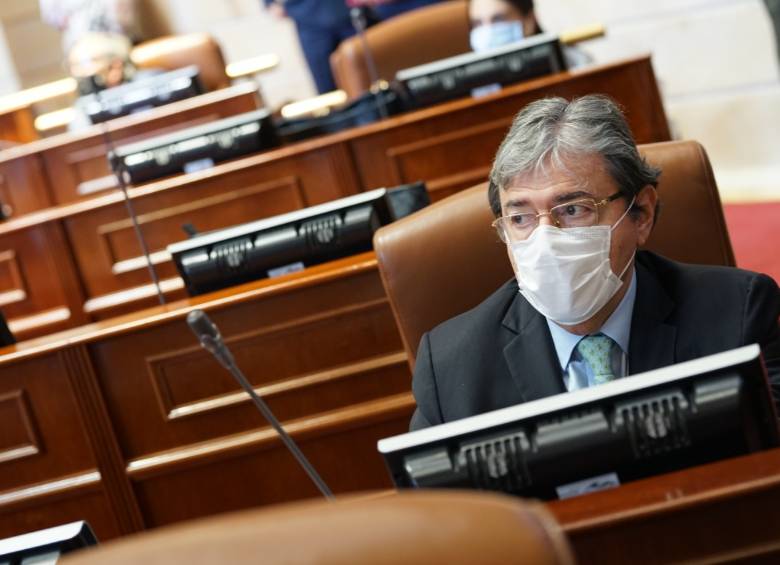 El ministro de Defensa, Carlos Holmes Trujillo, en la votación de la moción de censura en la Cámara de Representantes. FOTO CORTESÍA