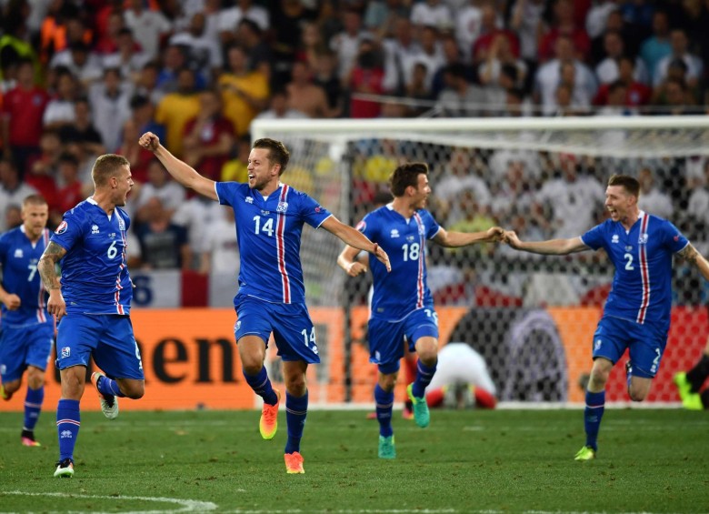 Islandia se enfrentará en cuartos de final de la Eurocopa a Francia. FOTO AFP