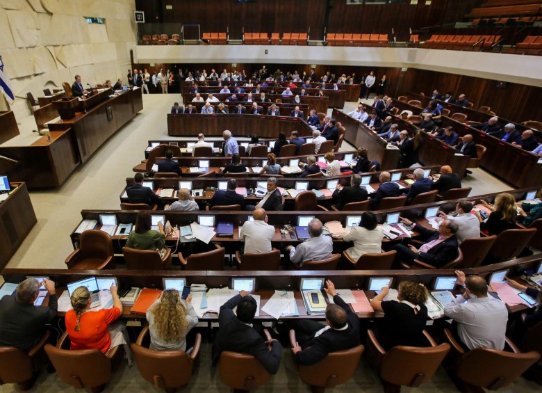 Parlamento de Israel durante el debate que se realizó ayer y que dio paso a la aprobación de la Ley Estado - Nación que declara al país como estado nación del pueblo judío. FOTO afp