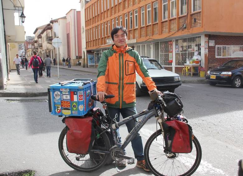 FOTO FACEBOOK JEONGHWAN KIM