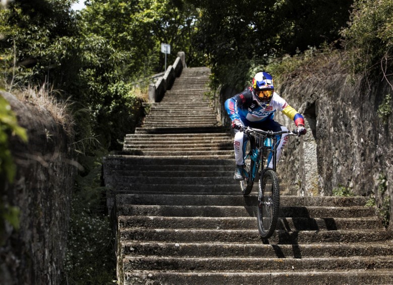 El downhill, una modalidad extrema del ciclismo, ha sido la pasión de Marcelo Gutiérrez. FOTO RedBull