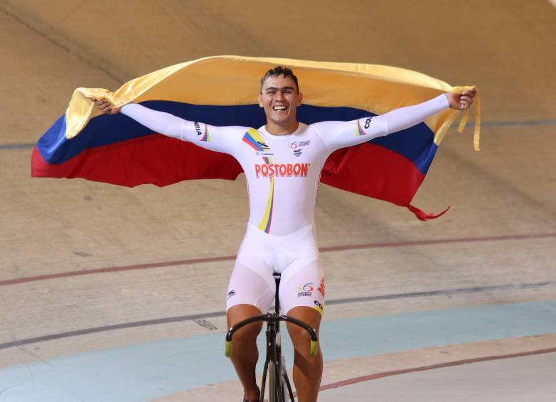 Con tres preseas de oro, Fabián Puerta se confirmó como el pistero más rápido del continente. FOTO CORTESÍA ÉDER GARCÉS