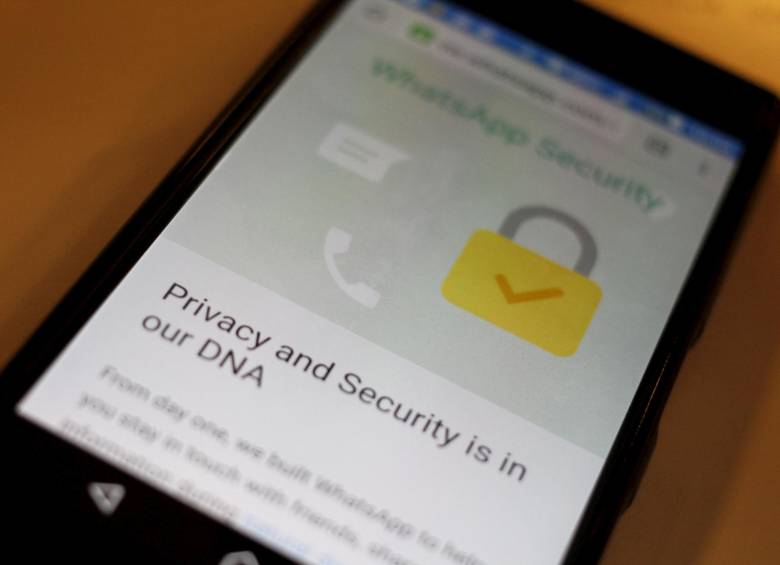 Falla en WhatsApp permitía instalar software espía