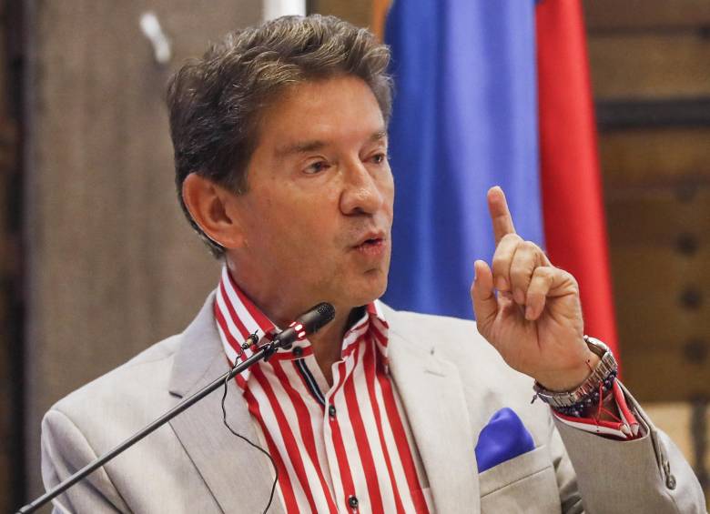 El gobernador Luis Pérez, según el alto tribunal, no fue negligente en el caso de la prisión de Santa Fe de Antioquia. FOTO JAIME PÉREZ