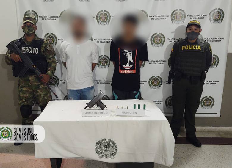 Los dos capturados presentan antecedentes por porte ilegal de armas de fuego, uno de ellos incluso recién salió de prisión. FOTO CORTESÍA