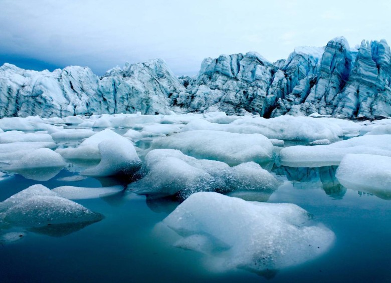Salida de un glaciar en el oeste de Groenlandia. En promedio el Ártico tiene una temperatura de 3.5º C. FOTO MATT OSMAN
