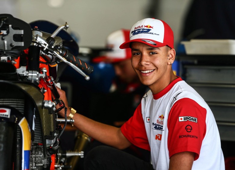 Nicolás Hernández no ve la hora de hacer un podio en el campeonato Red Bull para escuchar el himno de Colombia. “Esa vez lo más seguro es que llore de la emoción”. FOTO cortesía Red Bull