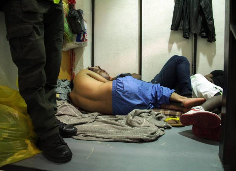 Hacinamiento en Unidades de Reacción Inmediata de la Fiscalía obligaría a dejar de capturar delincuentes, dice la Fiscalía. FOTO Colprensa