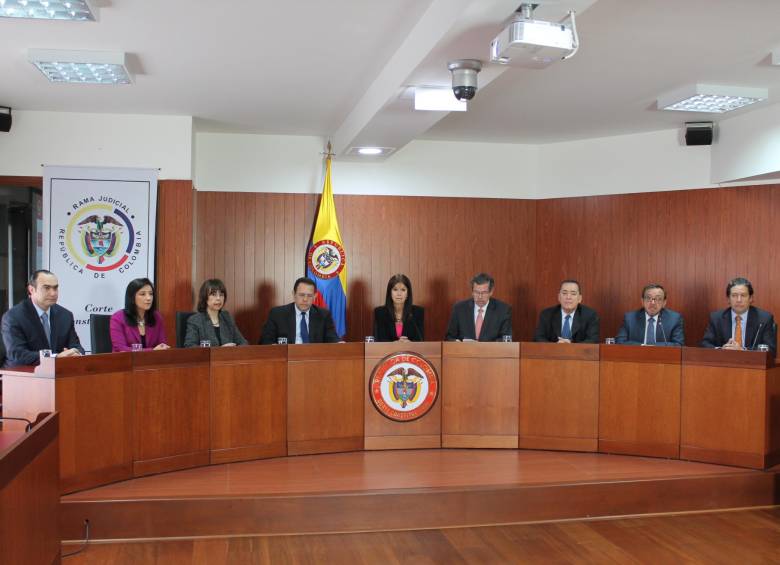 La Corte Constitucional hizo la invitación a distintas entidades para que envíen sus proposiciones sobre la demanda del exfiscal Eduardo Montealegre sobre la palabra acuerdo. FOTO Colprensa 