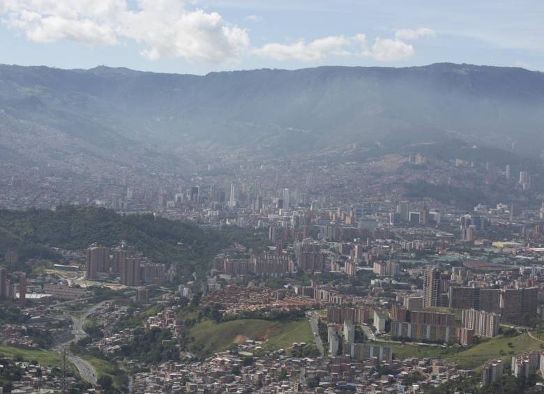 Un año de contaminación en Medellín